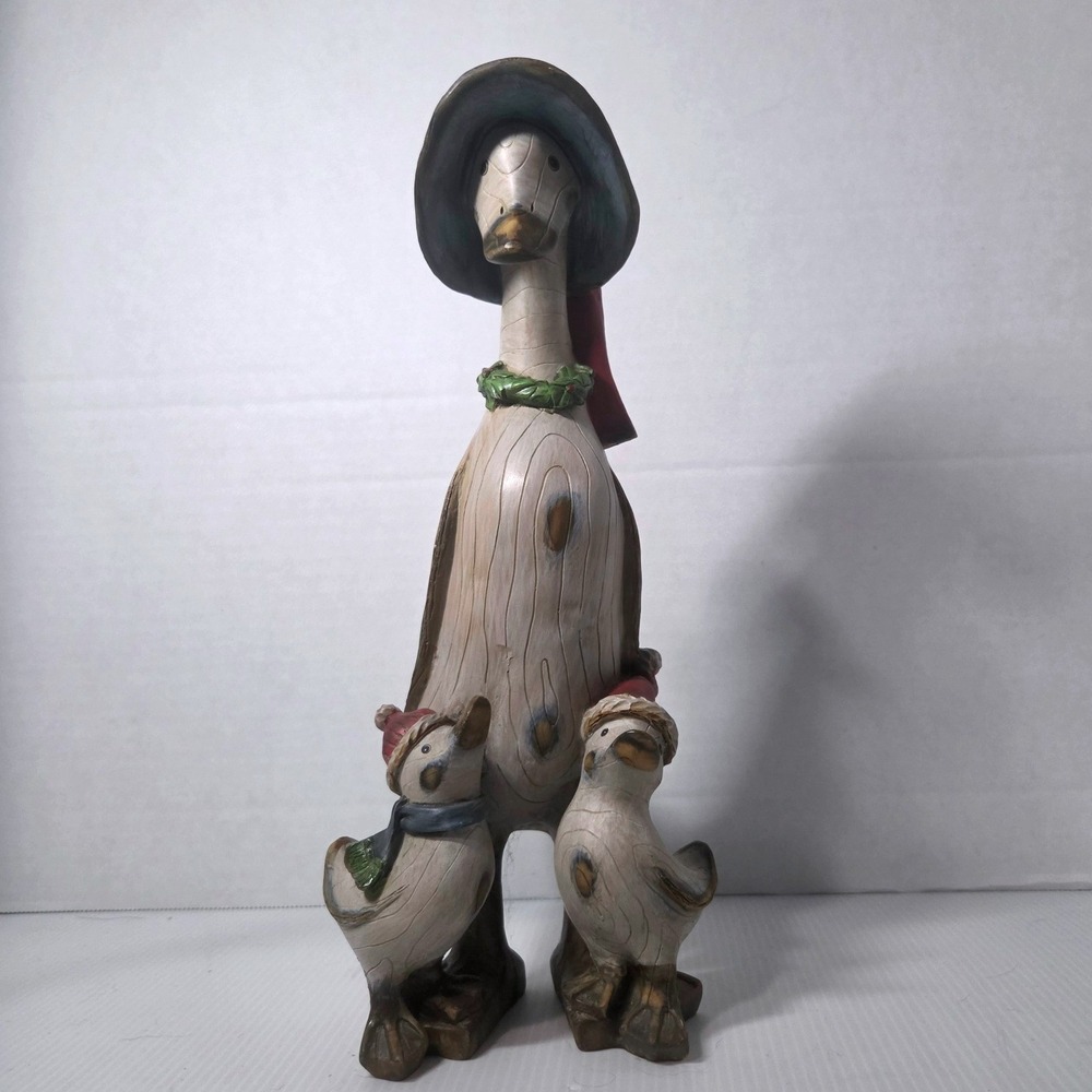 Tii Collections Duck Family Figurine 12in Multicolor Excellent Holiday Decor